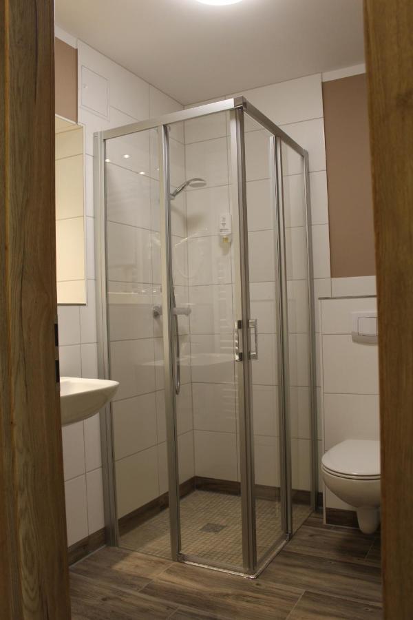 Vorsicht Hotel Deyelsdorf Екстер'єр фото