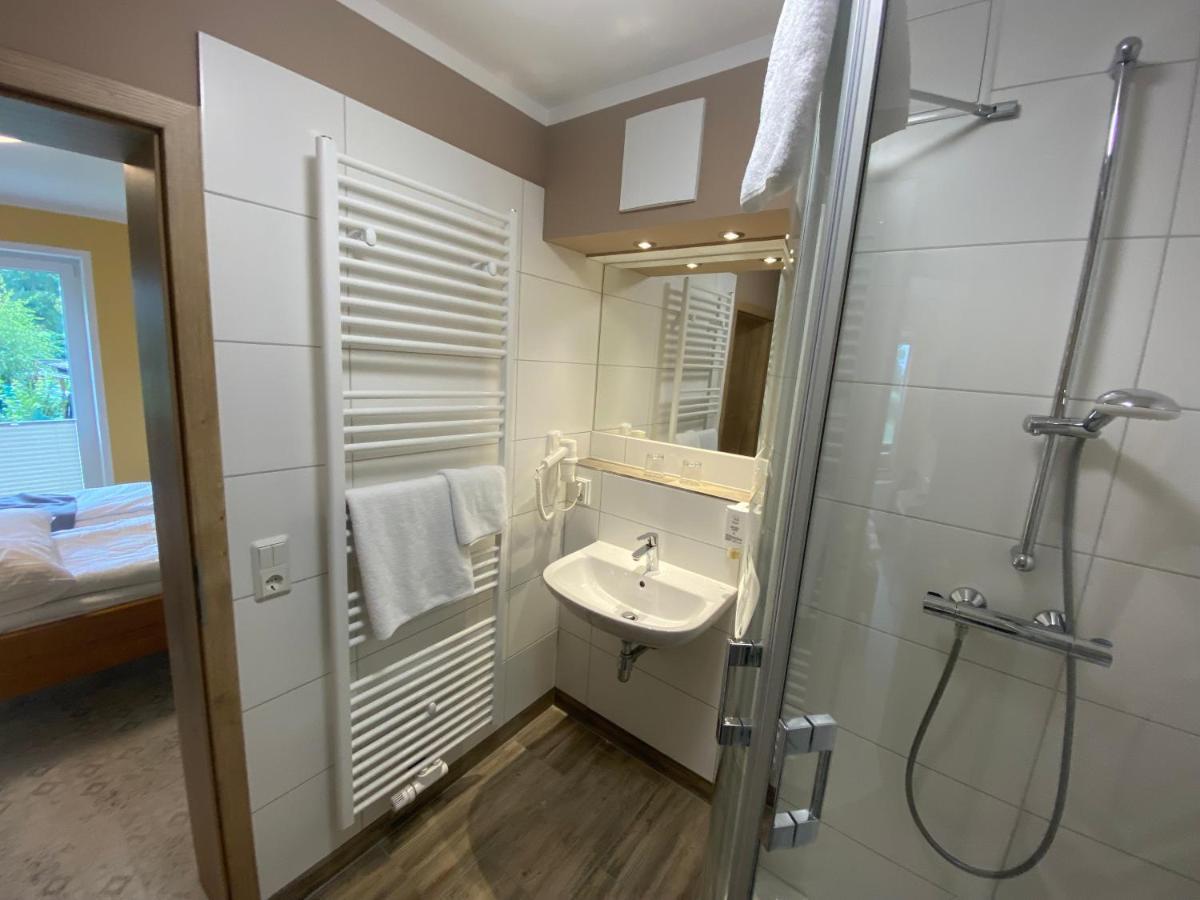 Vorsicht Hotel Deyelsdorf Екстер'єр фото