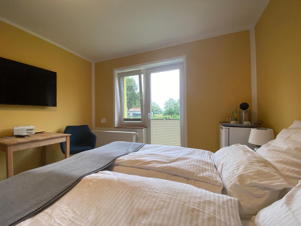 Vorsicht Hotel Deyelsdorf Екстер'єр фото