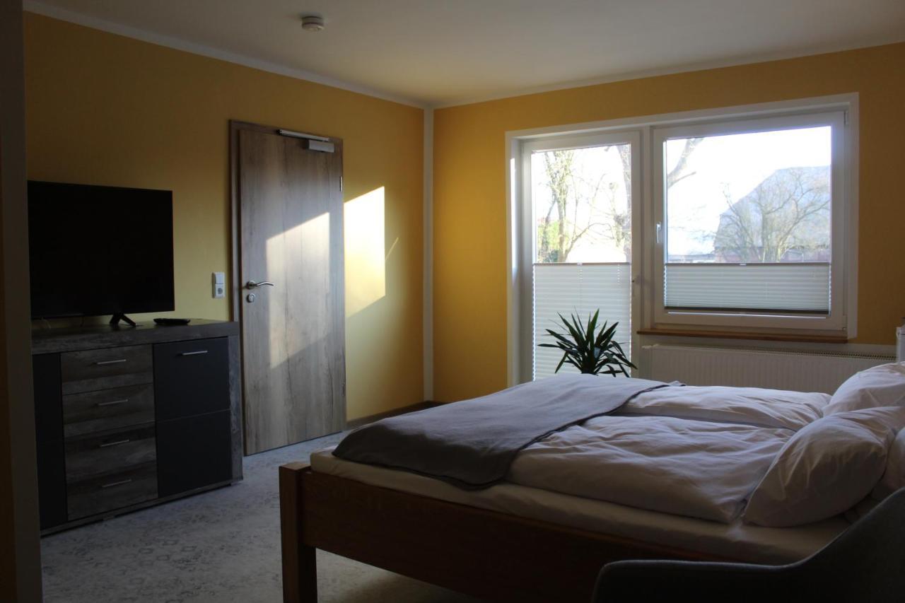 Vorsicht Hotel Deyelsdorf Екстер'єр фото